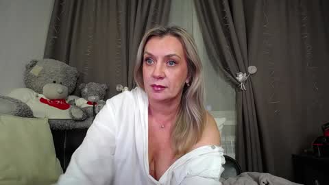 victoria50 online show from 12/13/24, 08:15