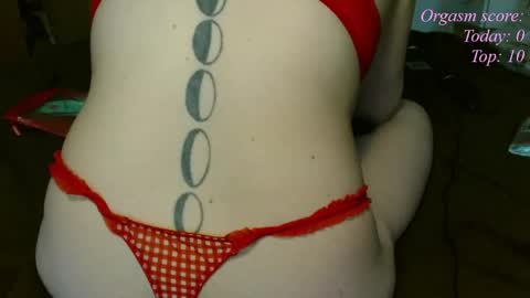 Victoria97 online show from 05/26/26, 04:47