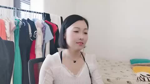 Snapshot of victoria991 chatting on 11/07/25, 03:17 victoria991 online show from 11/07/25, 03:17