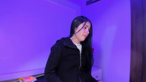 Snapshot of victoria_14_ chatting on 03/19/26, 03:49 Victoria online show from 03/19/26, 03:49