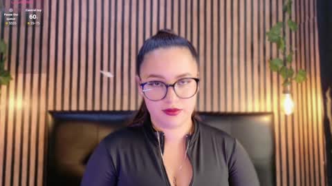 Snapshot of victoria__ponce chatting on 10/03/25, 09:23 victorira online show from 10/03/25, 09:23