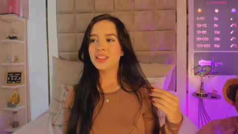 Victoria valentina  online show from 02/25/25, 07:03