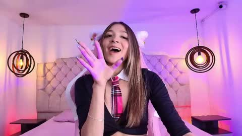 Snapshot of victoria_adams14 chatting on 04/11/26, 07:45 Victoria for you online show from 04/11/26, 07:45