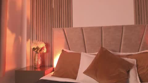 VIC online show from 09/20/25, 12:17