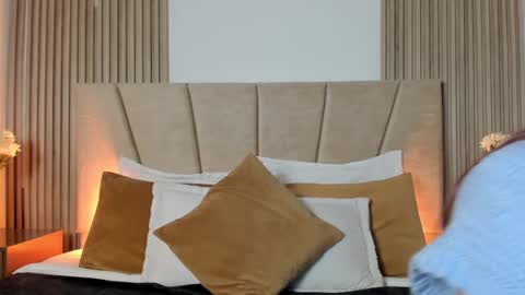 VIC online show from 10/11/25, 11:53