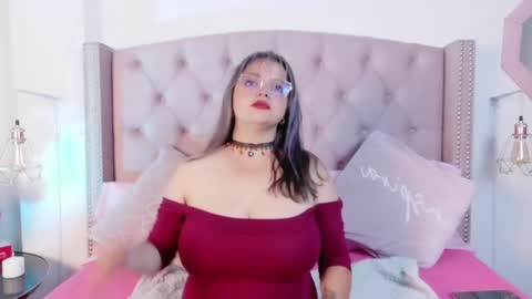 victoria_cherry_ online show from 05/25/26, 11:27