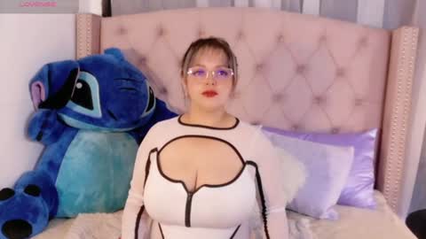 victoria_cherry_ online show from 07/09/26, 11:36