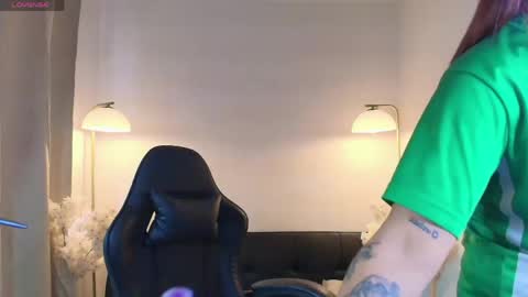 Victoria Collins online show from 05/10/26, 04:45
