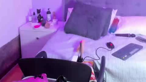 valentina online show from 01/09/25, 04:28