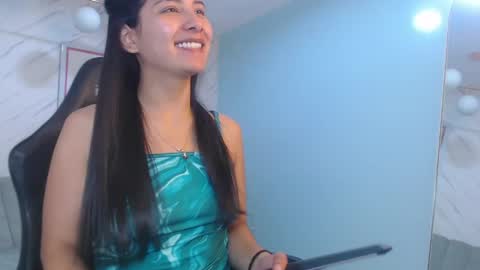 Victoria online show from 05/08/26, 01:05