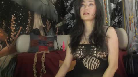 Snapshot of victoria_hh chatting on 02/15/26, 09:11 Victoria online show from 02/15/26, 09:11