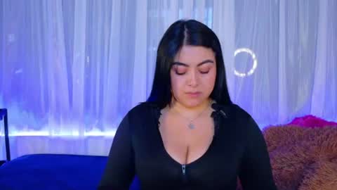 Victoria  online show from 06/11/26, 12:32