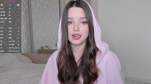 Snapshot of victoria_karma chatting on 12/15/24, 03:53 online show from 12/15/24, 03:53