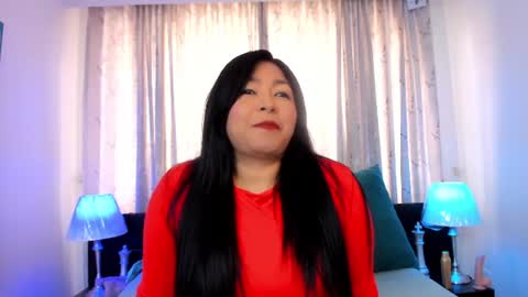 Snapshot of victoria_kim_lee chatting on 06/10/26, 12:59 Victoria online show from 06/10/26, 12:59