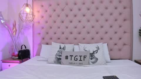 victoria_kitt online show from 01/09/25, 07:08