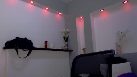 victoria_kitt online show from 09/08/25, 03:44