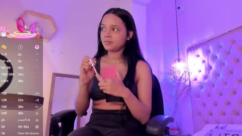 victoria_kitt online show from 09/20/25, 03:57