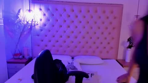 victoria_kitt online show from 09/25/25, 07:39