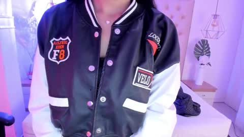 victoria_kitt online show from 10/05/25, 07:01