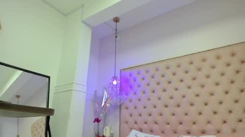 victoria_kitt online show from 06/07/26, 06:22
