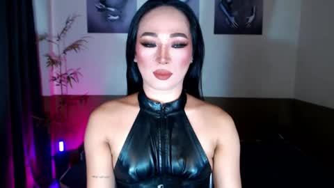 Snapshot of victoria_madness_dominatrix chatting on 04/22/26, 06:09 Victoria online show from 04/22/26, 06:09