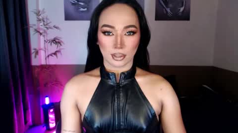 Snapshot of victoria_madness_dominatrix chatting on 05/03/26, 12:16 Victoria online show from 05/03/26, 12:16