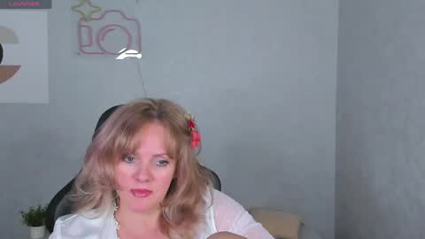 Snapshot of victoria_nelson chatting on 04/21/26, 02:51 Victoria My schedule for the week 2 GMT 3am-9am TuWeThFrSa online show from 04/21/26, 02:51