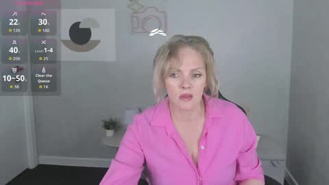 Snapshot of victoria_nelson chatting on 05/01/26, 01:21 Victoria My schedule for the week 2 GMT 3am-9am TuWeThFrSa online show from 05/01/26, 01:21