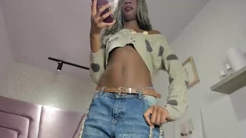 Vicky  online show from 07/31/26, 12:54