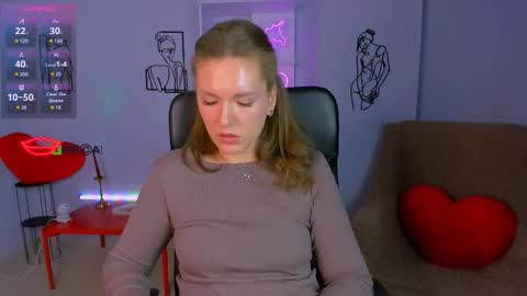 Victoria online show from 10/14/25, 06:03