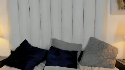 victoria_queen2 online show from 12/31/24, 04:06