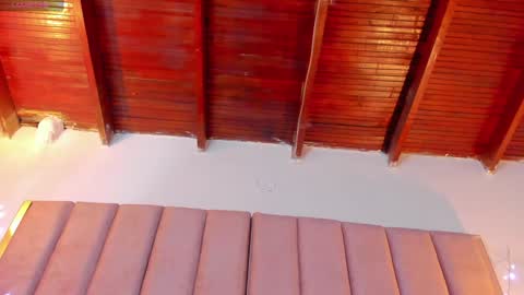 Snapshot of victoria_rash chatting on 01/17/25, 06:54 VICTORIA online show from 01/17/25, 06:54