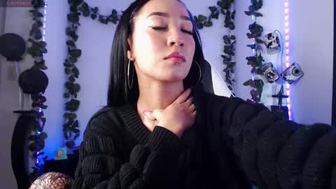 Snapshot of victoria_ricci_a chatting on 10/04/25, 03:04 Victoria online show from 10/04/25, 03:04