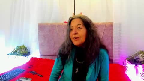 victoriaa_anderson_ online show from 06/16/26, 02:41