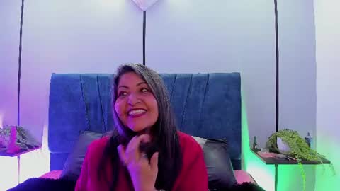 victoriaa_anderson_ online show from 06/25/26, 08:13