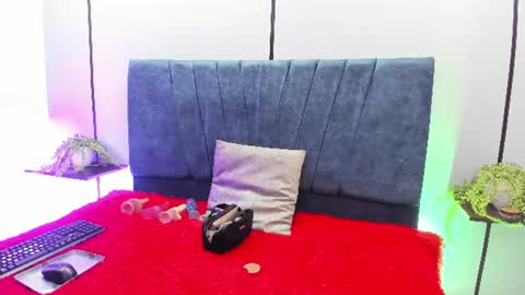 victoriaa_anderson_ online show from 07/01/26, 12:29