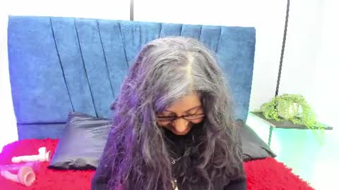 victoriaa_anderson_ online show from 07/09/26, 09:52