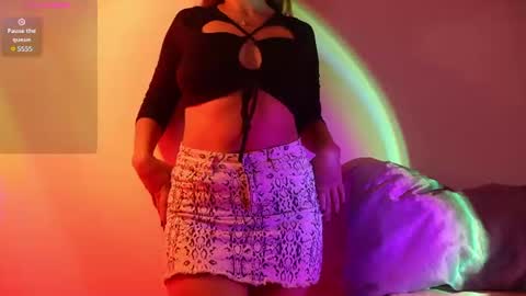 Snapshot of victoriaa_sky chatting on 07/24/26, 02:53 Victoriaa sky online show from 07/24/26, 02:53