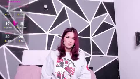 Snapshot of victoriaa_zans chatting on 10/11/25, 10:25 Victoria Zans online show from 10/11/25, 10:25