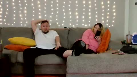 Victoria and Jesse online show from 12/07/24, 03:14