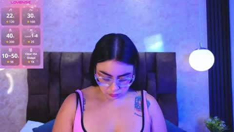 Victoria Andrade online show from 06/07/26, 12:31