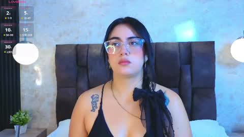 Victoria Andrade online show from 06/24/26, 11:42