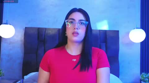 Victoria Andrade online show from 07/05/26, 12:45