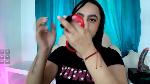 Victoria online show from 01/14/25, 02:11