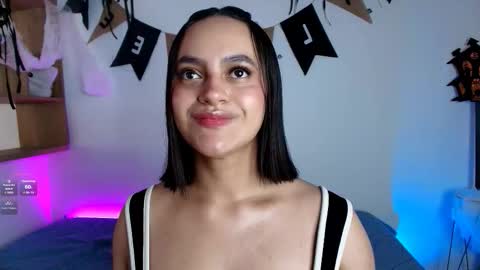 Snapshot of victoriablack_ chatting on 10/14/25, 06:42 Victoria online show from 10/14/25, 06:42