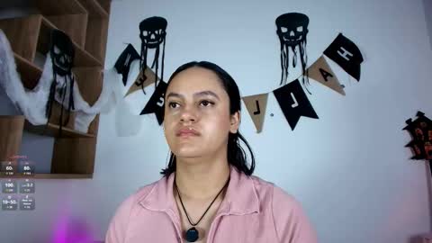 Snapshot of victoriablack_ chatting on 10/16/25, 11:00 Victoria online show from 10/16/25, 11:00