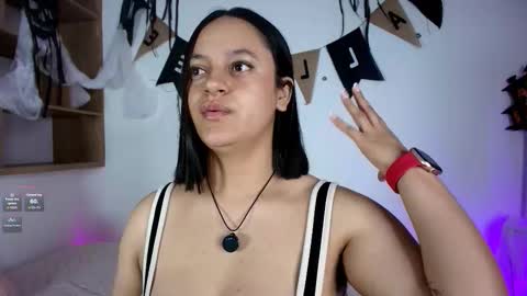 Snapshot of victoriablack_ chatting on 10/30/25, 11:11 Victoria online show from 10/30/25, 11:11