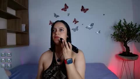 Snapshot of victoriablack_ chatting on 11/01/25, 07:27 Victoria online show from 11/01/25, 07:27