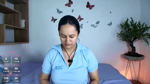 Snapshot of victoriablack_ chatting on 11/03/25, 11:00 Victoria online show from 11/03/25, 11:00