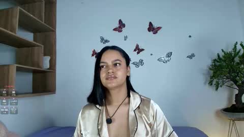 Snapshot of victoriablack_ chatting on 11/14/25, 11:20 Victoria online show from 11/14/25, 11:20